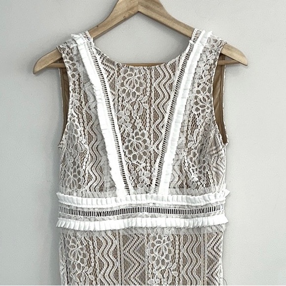 NWT Lulus Garden Soirée White Lace Sleeveless Tiered Midi Dress - Picture 5 of 12